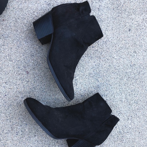 Black ankle booties - Picture 2 of 4